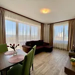 Apartment Summerland Mamaia