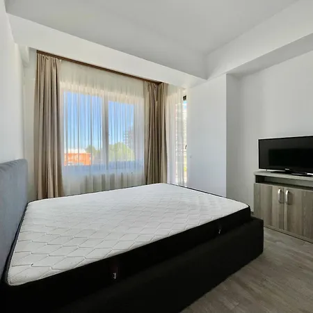 Summerland Мамая