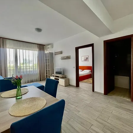 Апартаменты Summerland *